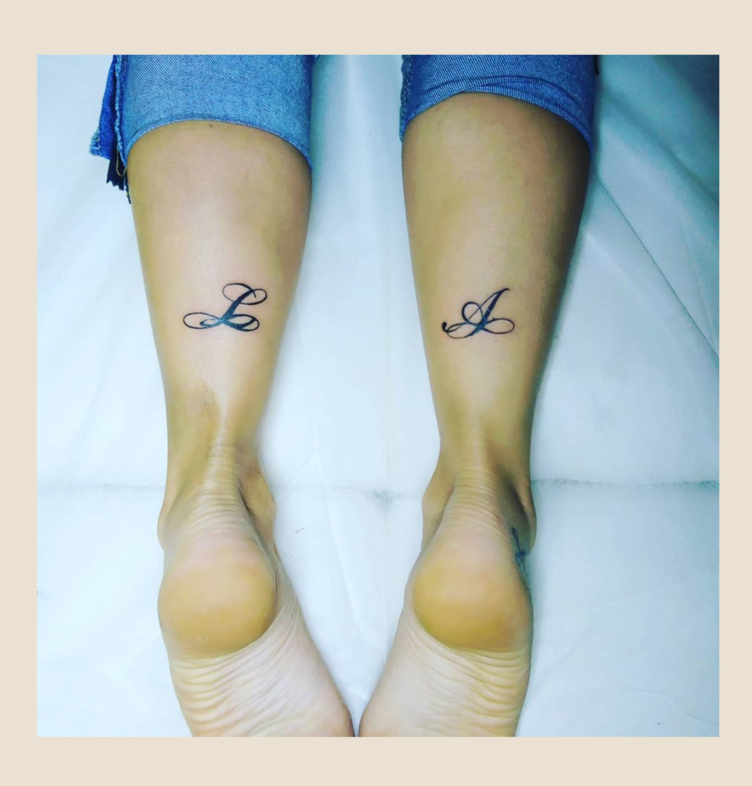Feines, künstlerisches Tattoo im zarten Stil aus Leipzig